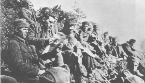 слика партизанских бораца